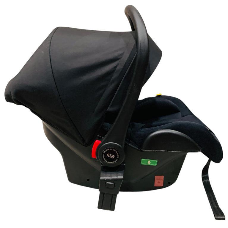 Neobreez-SACRO-i-Size-Infant-Car-Seat-Black-2-2