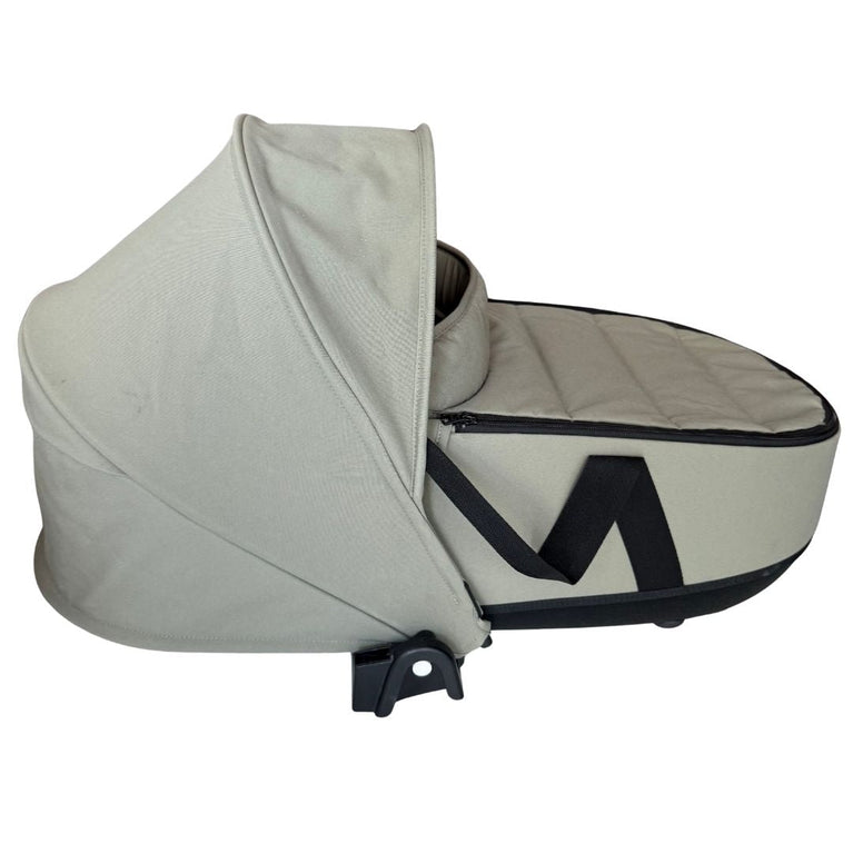 Babyzen YOYO Portable Bassinet with Adapters - Olive