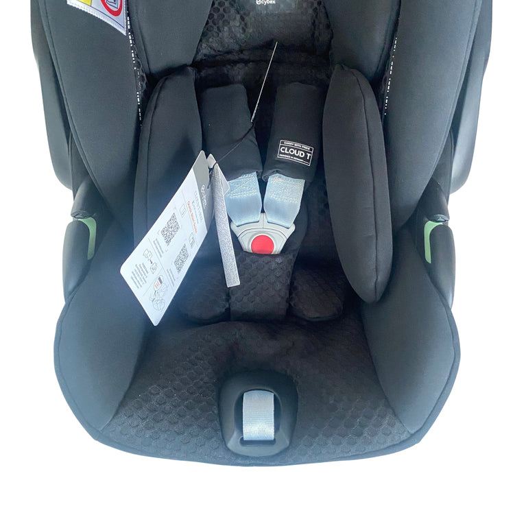 Cybex-Cloud-T-i-Size-FE-URMO-Urban-Mobility-Black-1 -5