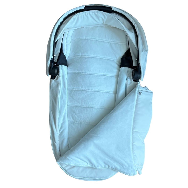 Cybex Priam Lux Carrycot - Off white