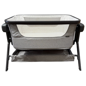 Giggles Zeus Auto Swing Bassinet