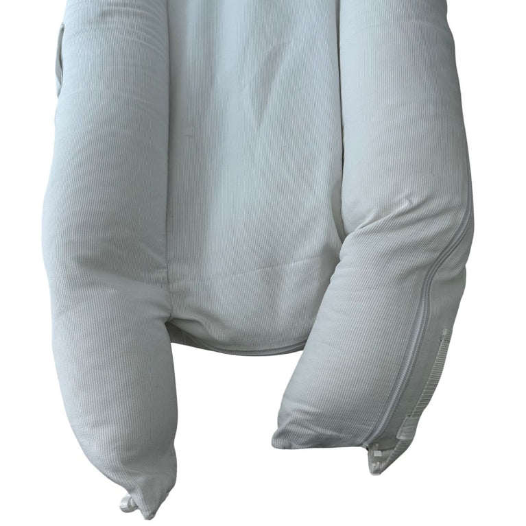 Sleepyhead Deluxe+ Pod - Pristine White with 1 Extra DockATot Floral Cover