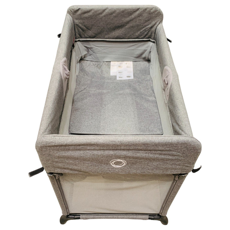 Bugaboo-Stardust-Pop-Up-Travel-Cot-&-Playard-Grey-Melange-3-3