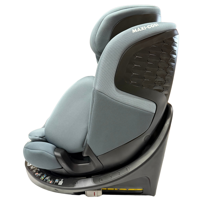 Maxi Cosi Emerald 360S With Base - Dual Tone Grey/Graphite