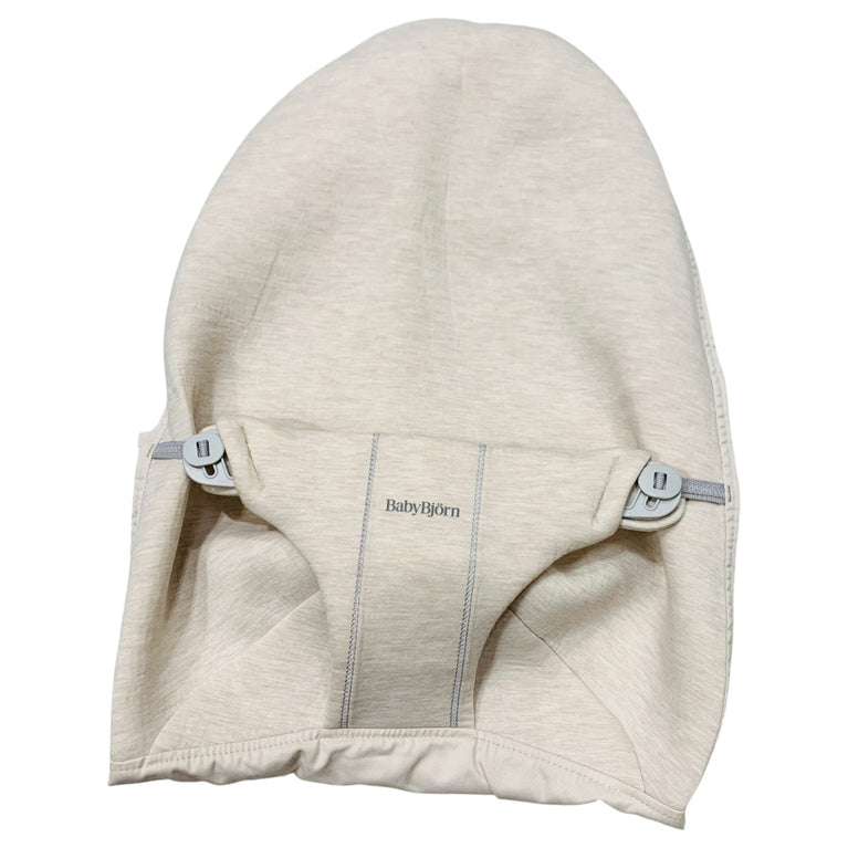 Babybjorn-Extra-Fabric-Seat-for-Bouncer-Bliss-in-Light-Beige-1-2
