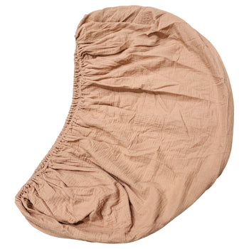 Mushie-Extra-Soft-Muslin-Crib-Sheet-in-Blush-1-1