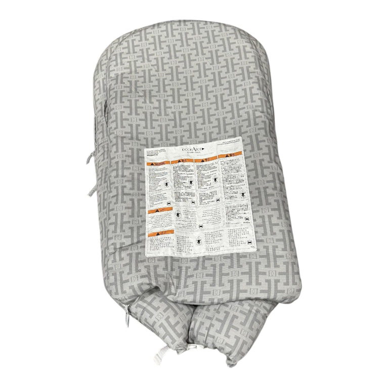 DockATot Deluxe+ Dock - Signature Grey