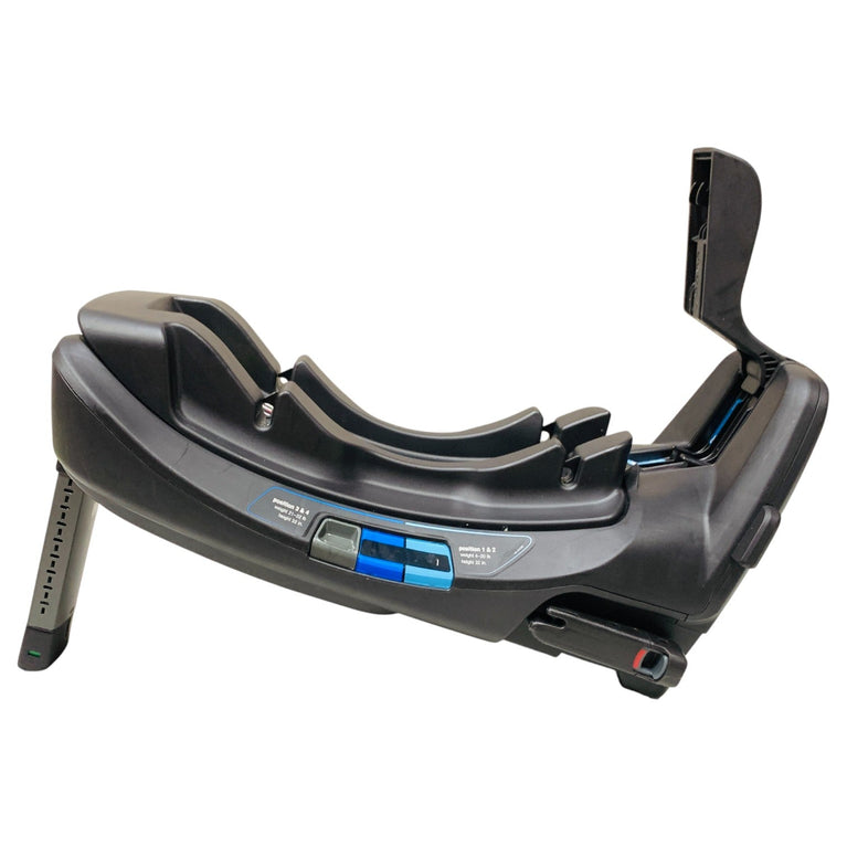 Nuna-PIPA™-Relx-Extra-Car-Seat-Base-1-5