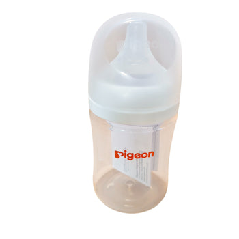 Pigeon Softouch Plastic Feeding Bottle - 160ml