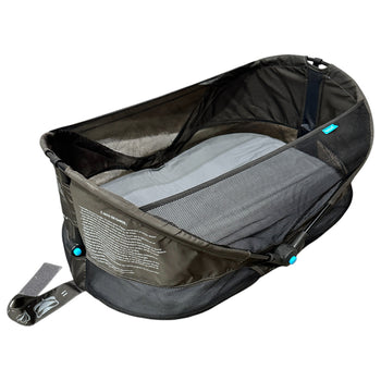 Munchkin Brica Fold N' Go Travel Bassinet - Grey