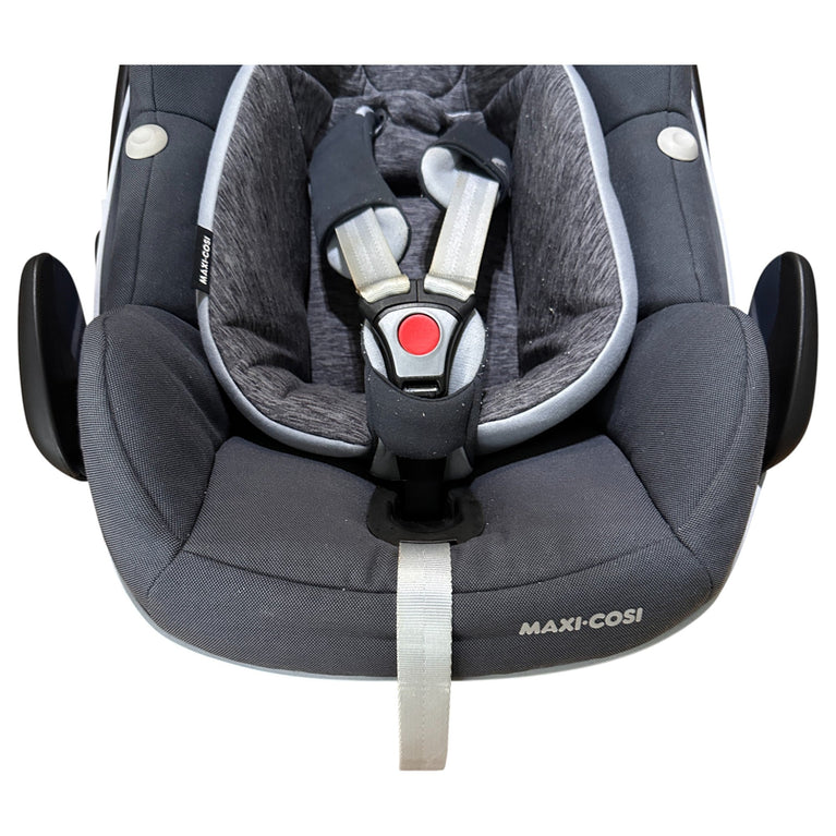 Maxi-Cosi Pebble Pro i-Size Infant Car Seat - Essential Graphite