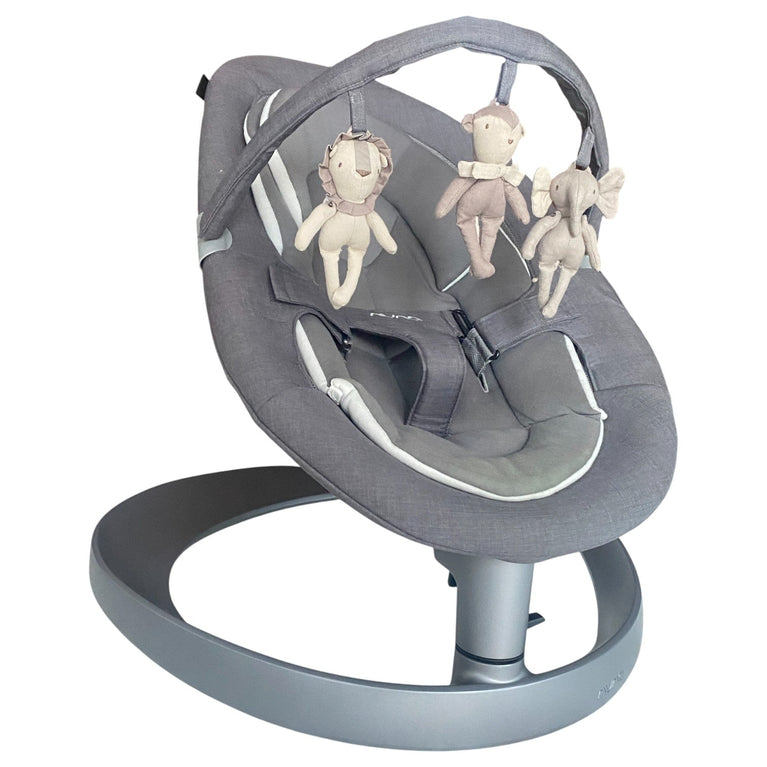 Nuna-Leaf-Grow-Soother-Swing-Quartz-with-Toybar-4-1