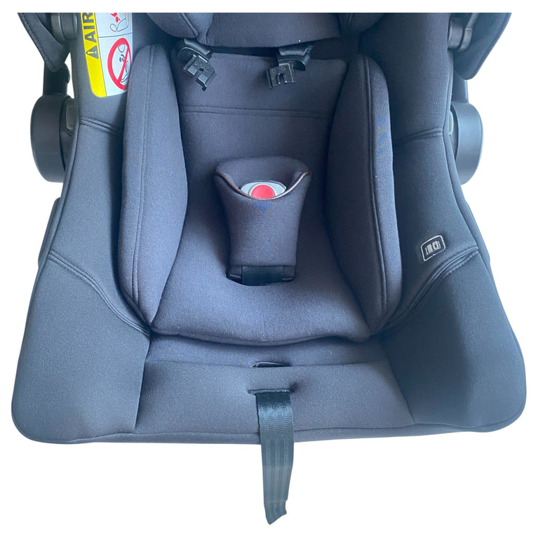 Nuna Pipa URBN Infant Car Seat - Caviar