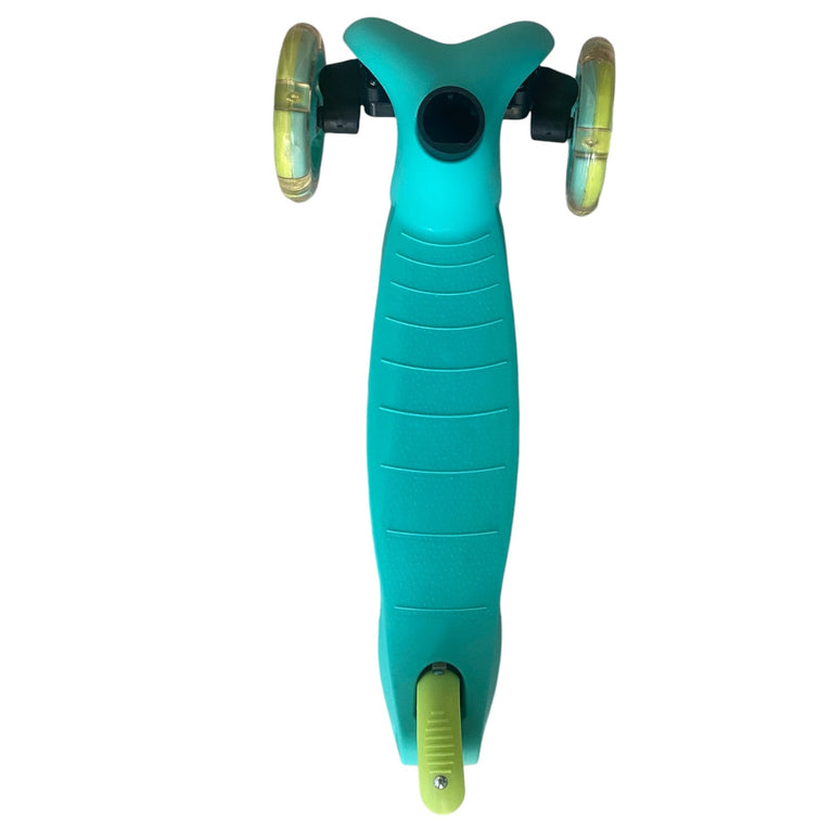 Madd-Gear-Zycom-Zinger-Light-Up-Scooter-1-3