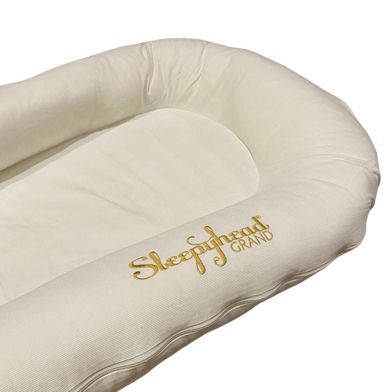 Sleepyhead (DockATot) Grand Dock Pod Baby Lounger + Spare Cover - Pristine White / Green Geometry