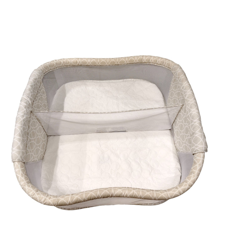 HALO BassiNest Twin Sleeper, Bedside Double Bassinet