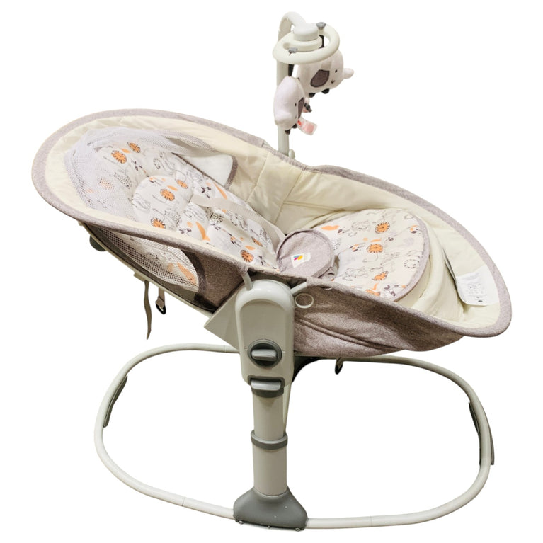 Mastela-Baby-Bassinet-And-Rocker-Grey-1-5