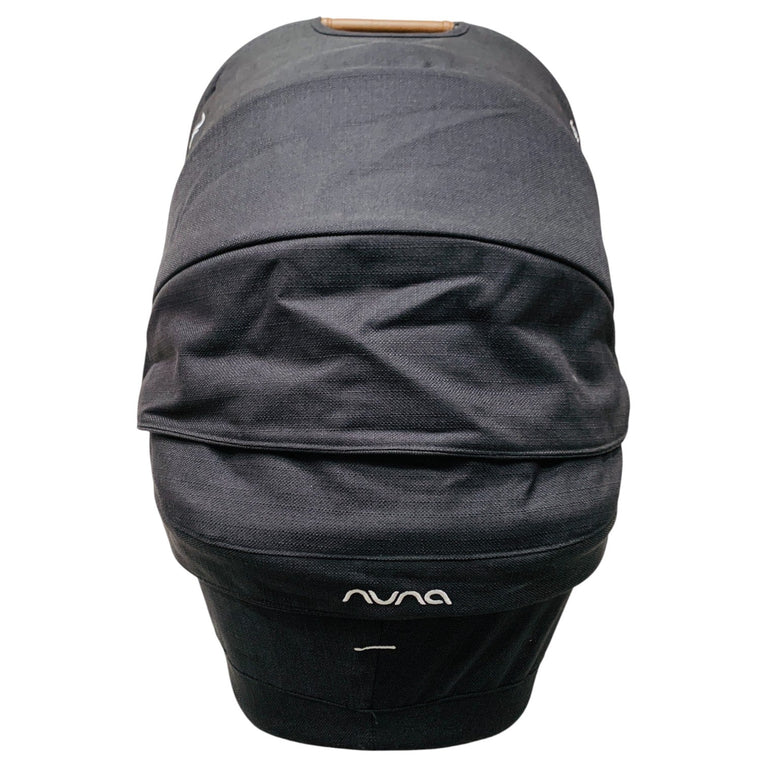 Nuna-Carrycot-Black-2-7