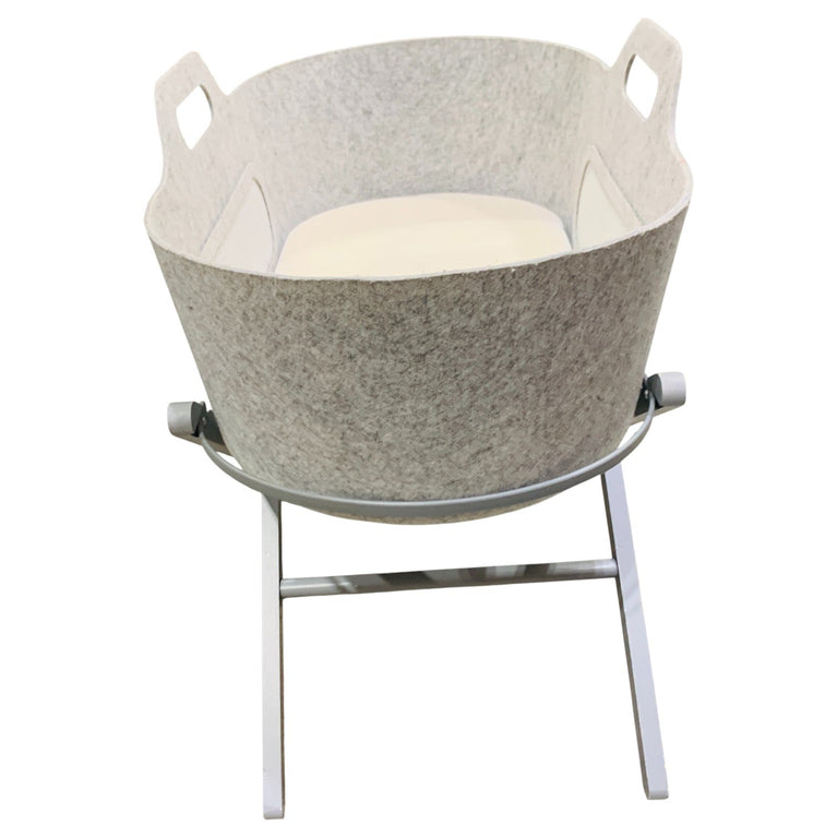 SnuzBaskit-Light-Grey-Moses-Basket-&-Dove-Grey-Stand-Set-2-3