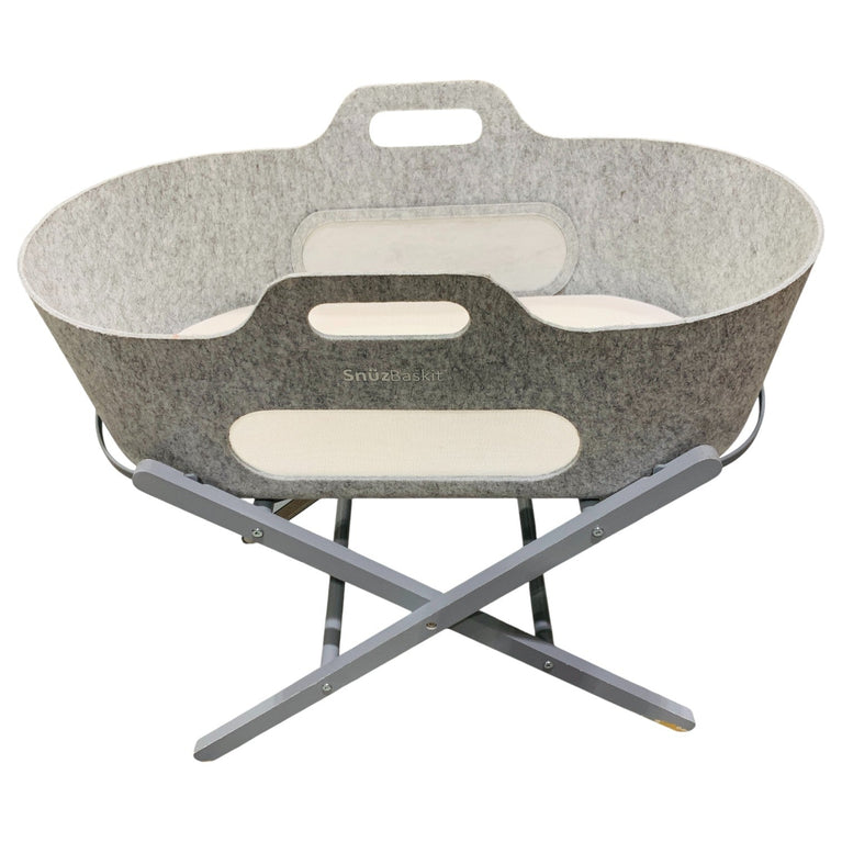 SnuzBaskit-Light-Grey-Moses-Basket-&-Dove-Grey-Stand-Set-2-5