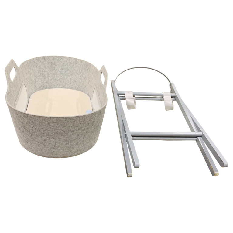 SnuzBaskit-Light-Grey-Moses-Basket-&-Dove-Grey-Stand-Set-2-6