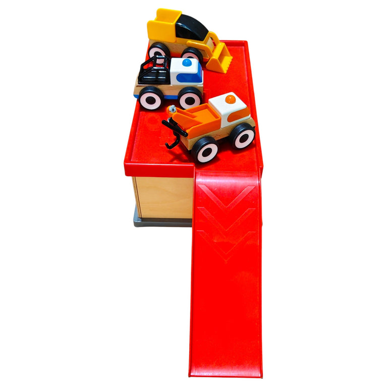 IKEA Garage with Tow Truck