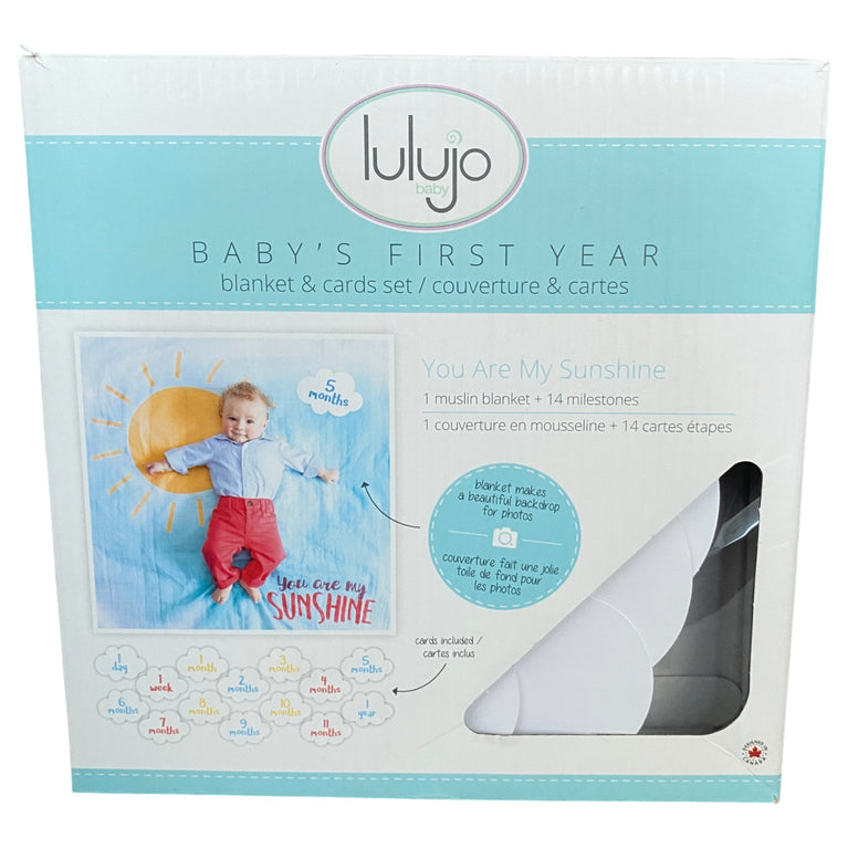 Lulujo-Baby's-First-Year-Milestone-Blanket-&-Cards-Set-You-Are-My-Sunshine-1-2