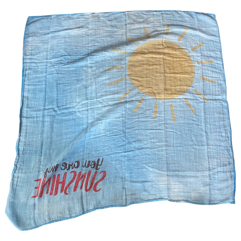 Lulujo-Baby's-First-Year-Milestone-Blanket-&-Cards-Set-You-Are-My-Sunshine-1-7