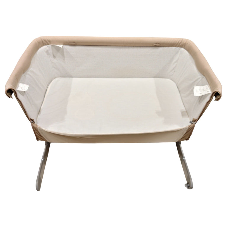 Chicco-Next2Me-Essential-Co-sleeping-Crib-11-5