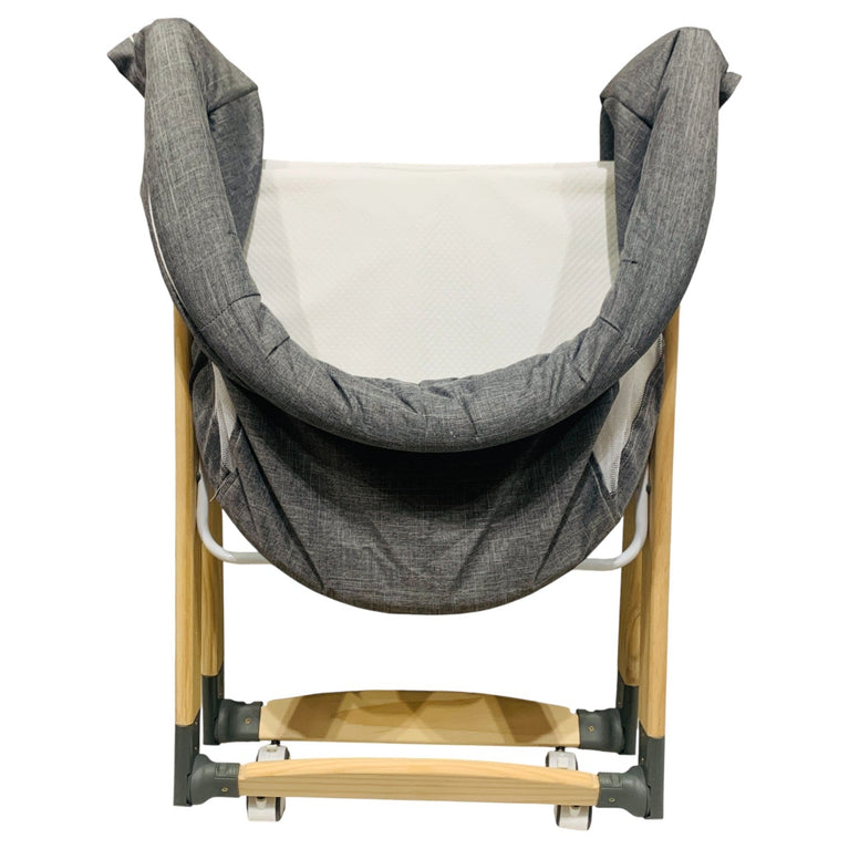 Bonfino-Cozy-Heaven-Foldable-Bassinet-with-Mosquito-Net-1-11