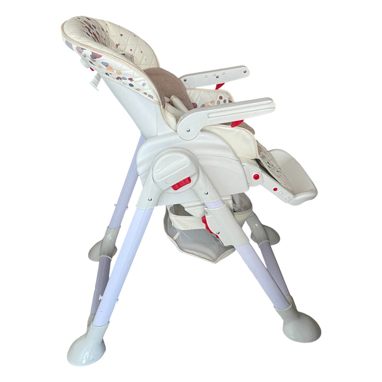 Giggles-High-Chair-with-Wheels-1-5