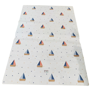 Gugu-The-Hero-Natural-Rubber-Mat-Little-Sailor-1-1