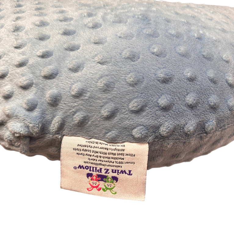 The-Twin-Z-Pillow-Blue-2-8