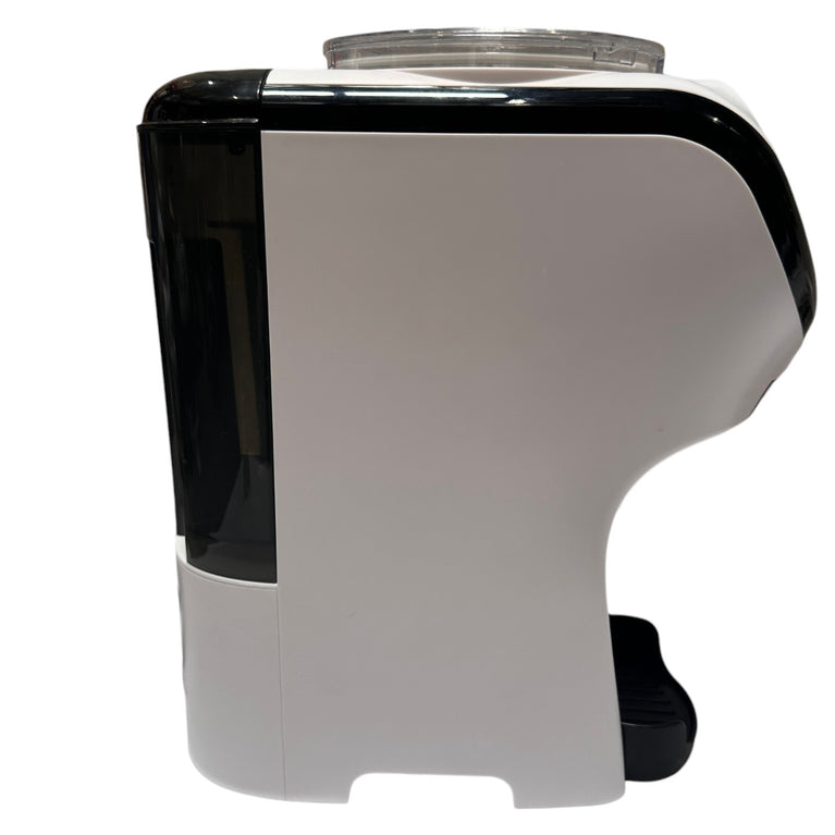 Baby-Brezza-Formula-Pro-Mini-Compact-Formula-Dispenser-1-3