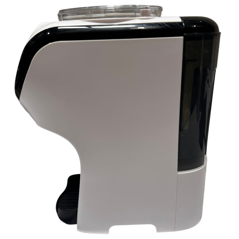 Baby-Brezza-Formula-Pro-Mini-Compact-Formula-Dispenser-1-4