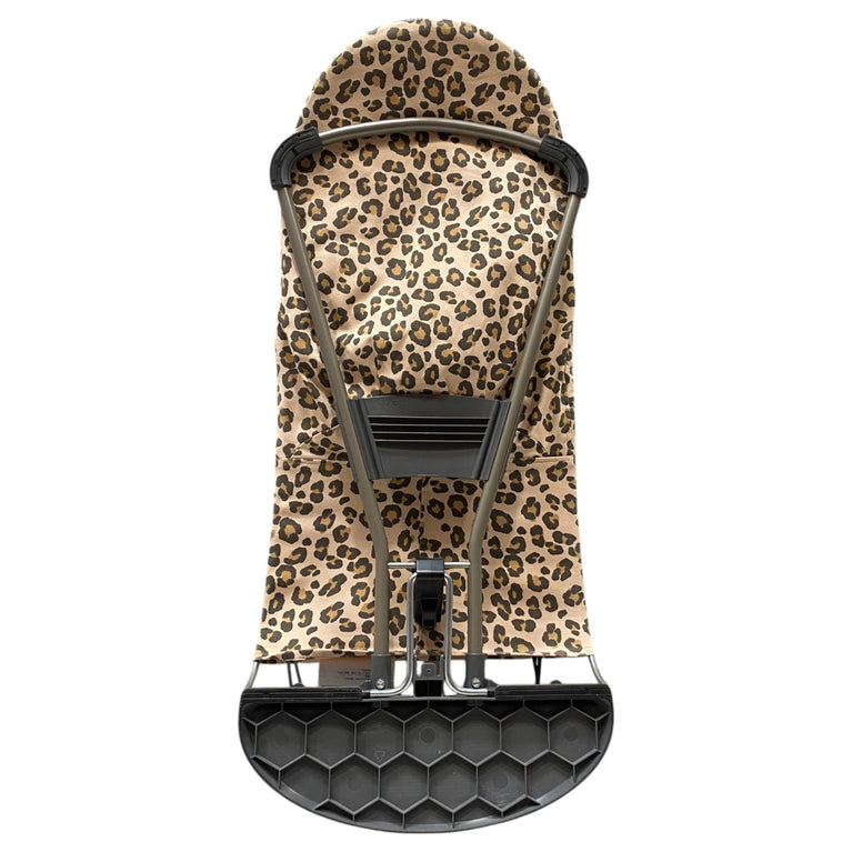 BabyBjörn-Bouncer-Bliss-Leopard-Print-2-8