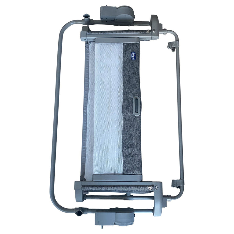 Chicco-Next2Me-Essential-Co-sleeping-Bedside-Crib-Grey-1-5