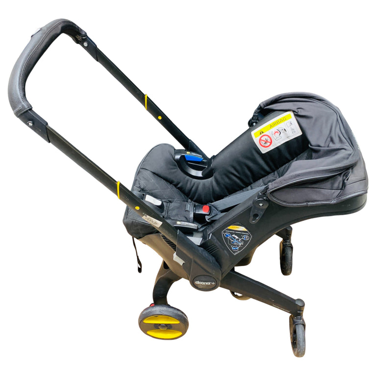 Doona-Infant-Car-Seat-Nitro-Black-4-3