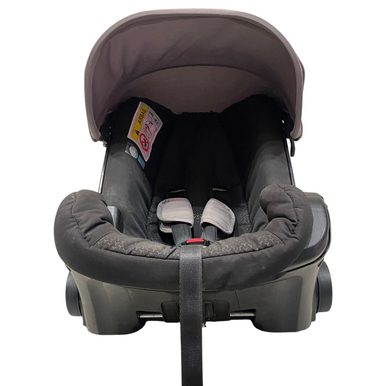 Doona-Infant-Car-Seat-Black-6-3