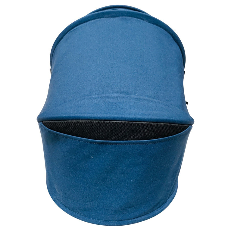 Babyzen-YOYO2-Portable-Bassinet-Blue-1-6