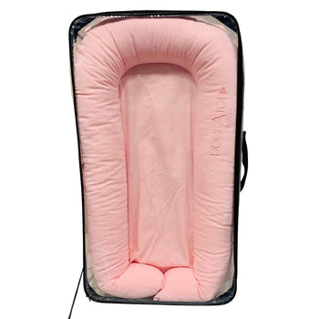 Dockatot-Deluxe+-Dock-Strawberry-Cream-1-2