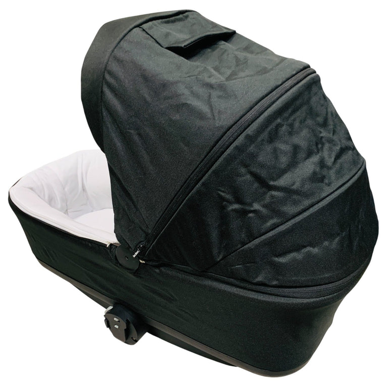 Leclerc-Bassinette-Black-1-7