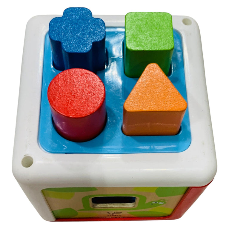 Hape-Shape-Sorting-Box-2-3