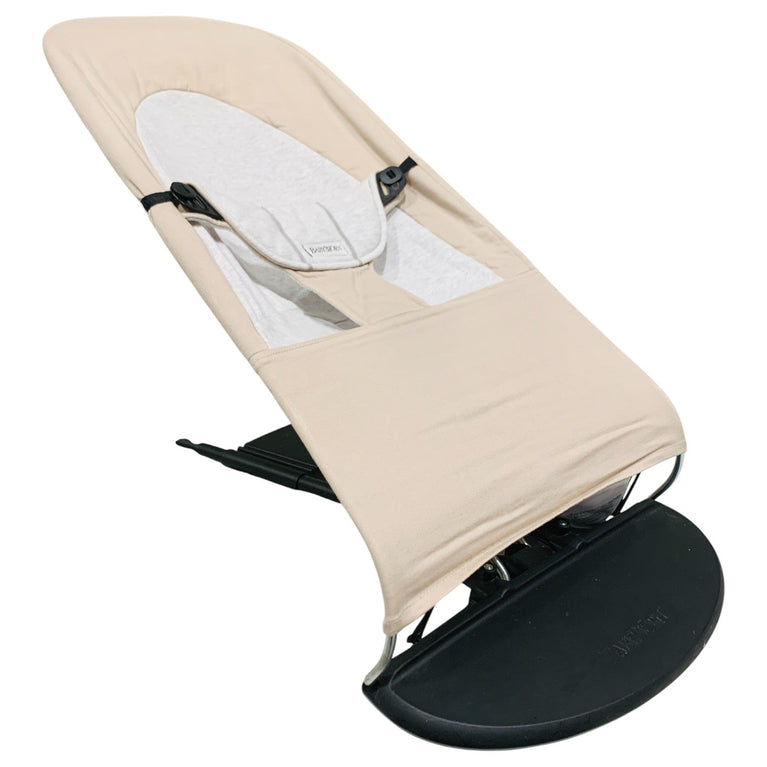 BabyBjorn-Bouncer-Balance-Soft-Beige-and-Grey-2-1