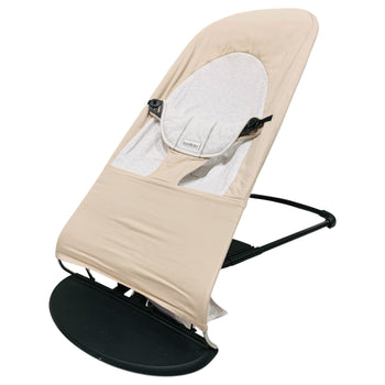BabyBjorn-Bouncer-Balance-Soft-Beige-and-Grey-2-2