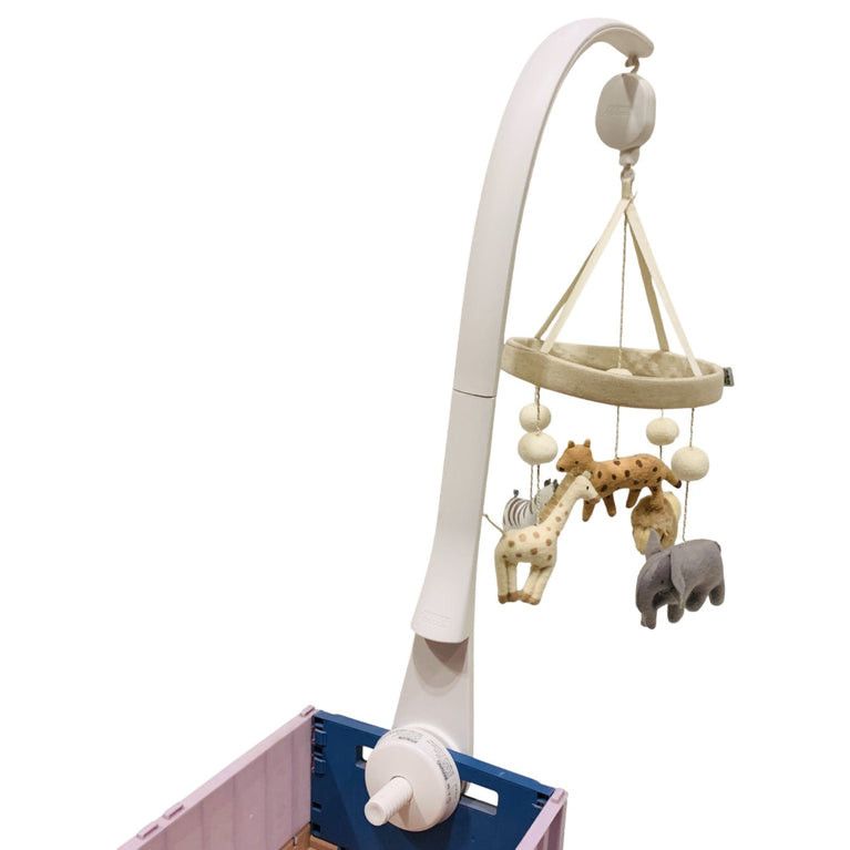 Mamas-&-Papas-Cot-Mobile-Wild-Animals-3-4