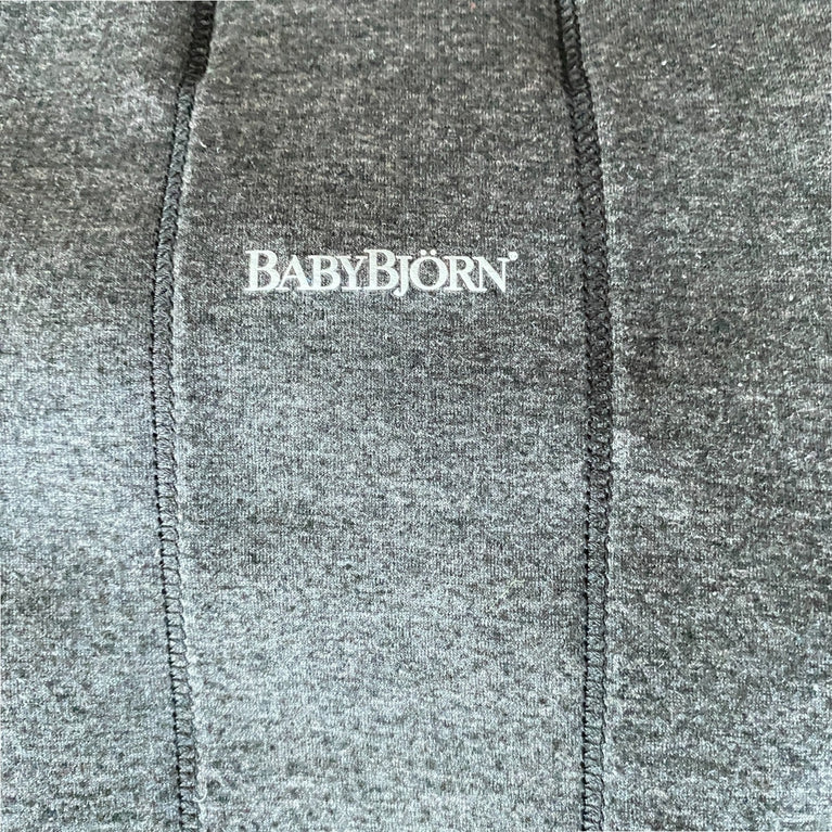 BabyBjorn-Baby-Carrier-Mini-Charcoal-Grey-4-4