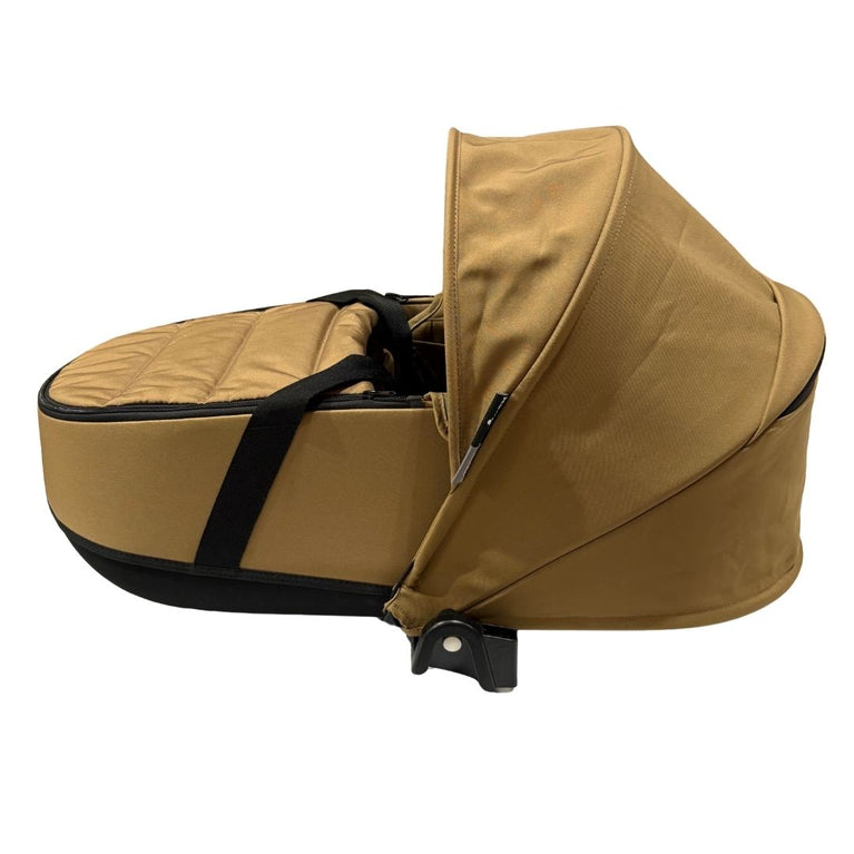 Babyzen YOYO2 Portable Bassinet with Adapters - Toffee