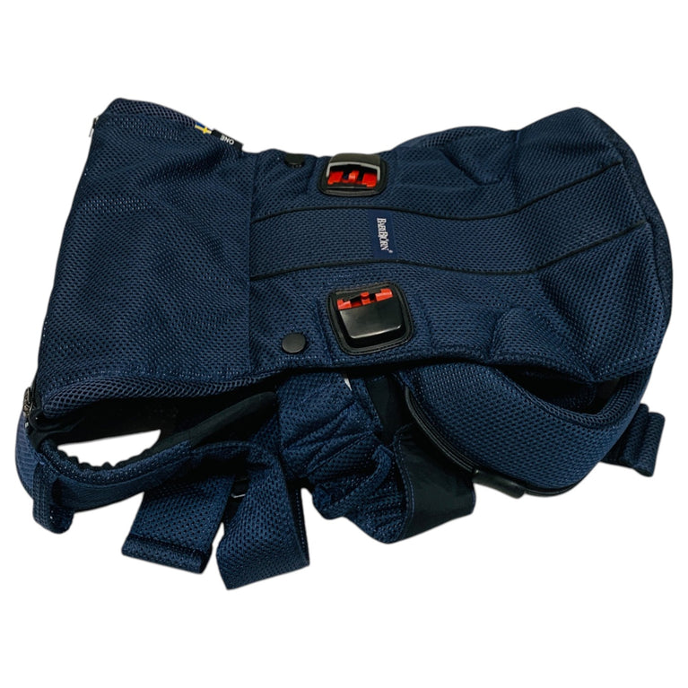 BabyBjörn-Baby-3D-Mesh-Carrier-One-Air-Navy-Blue-7-3