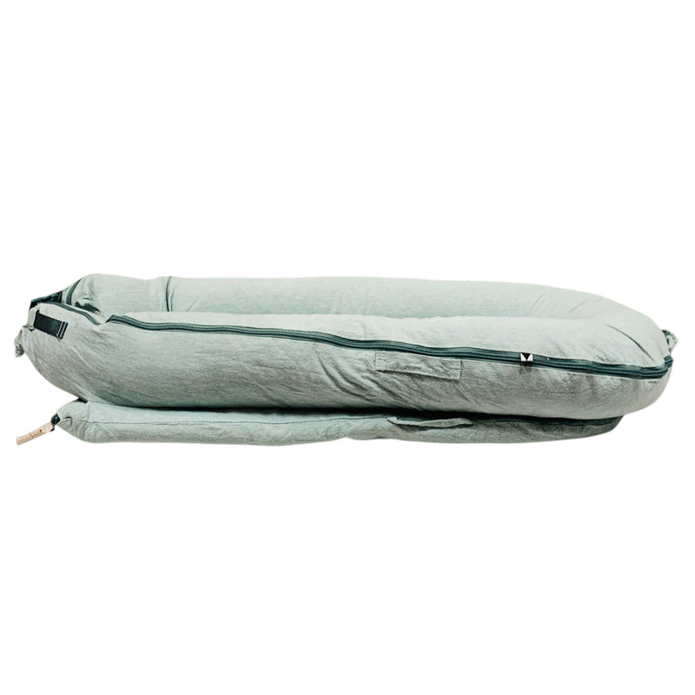 DockATot-Deluxe+-Pod-Fog-Chambray
-White-6-2